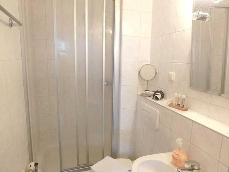 Ferienwohnungen in Bädervilla mit Ostseeblick Sassnitz Exterior foto